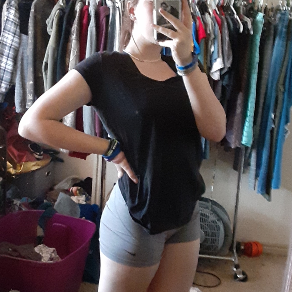 Black tshirt